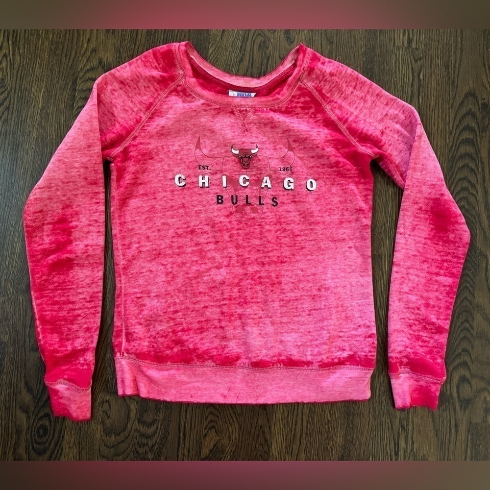 Vintage Distressed NBA‎ Chicago Bulls Sweatshirt Size Medium